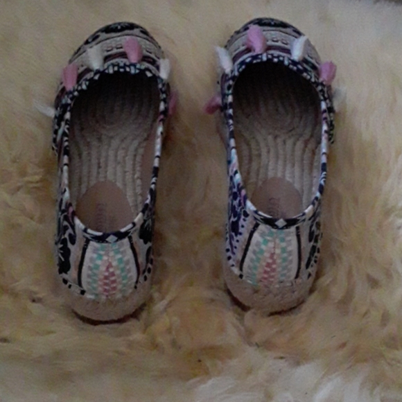 Crown vintage tassel damask tribal flat shoes 6 - Picture 4 of 5